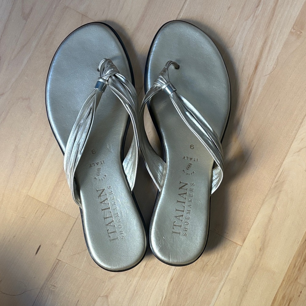 Italian Shoemakers Gold Twist Sandals